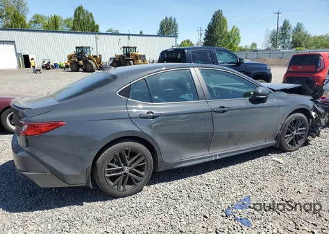 2025 Toyota Camry Xse z USA, uszkodzony, nr VIN 4T1DBADK3SU513912